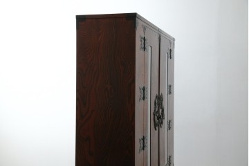 中古　美品　最高級　特注品　岩谷堂箪笥　龍の手打ち金具が存在感を放つ収納棚　(R-063462)