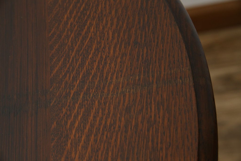 イギリスアンティーク　オーク材　脚のデザインが美しいツイストレッグバタフライテーブル　(R-063466)