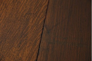 イギリスアンティーク　オーク材　脚のデザインが美しいツイストレッグバタフライテーブル　(R-063466)