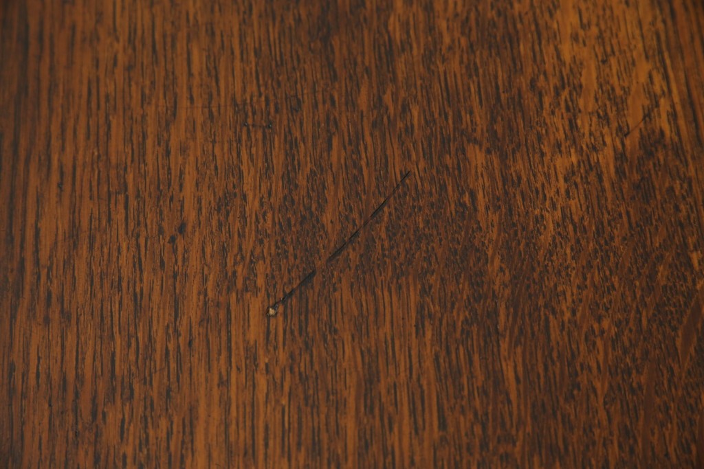 イギリスアンティーク　オーク材　脚のデザインが美しいツイストレッグバタフライテーブル　(R-063466)