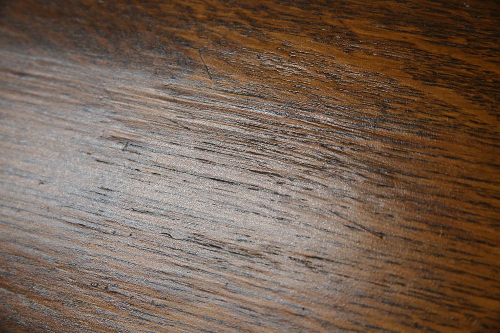 イギリスアンティーク　オーク材　脚のデザインが美しいツイストレッグバタフライテーブル　(R-063466)