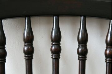 ビンテージ家具　松本民芸家具　クラシカルなダイニングづくりにぴったりの安川式スピンドルチェア(板座チェア、ダイニングチェア、椅子、ヴィンテージ)(R-063469)