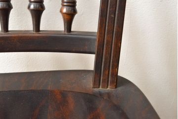 ビンテージ家具　松本民芸家具　クラシカルなダイニングづくりにぴったりの安川式スピンドルチェア2脚セット(板座チェア、ダイニングチェア、椅子、イス、ヴィンテージ)(R-063470)