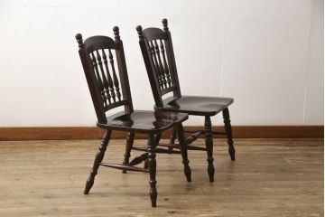 ビンテージ家具　松本民芸家具　クラシカルなダイニングづくりにぴったりの安川式スピンドルチェア2脚セット(板座チェア、ダイニングチェア、椅子、ヴィンテージ)(R-063471)