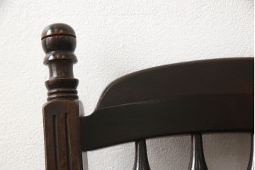 ビンテージ家具　松本民芸家具　クラシカルなダイニングづくりにぴったりの安川式スピンドルチェア2脚セット(板座チェア、ダイニングチェア、椅子、ヴィンテージ)(R-063471)
