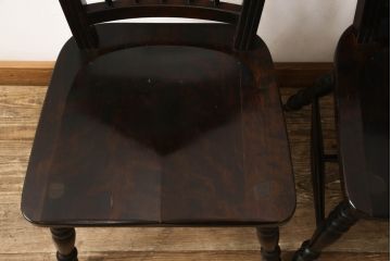 ビンテージ家具　松本民芸家具　クラシカルなダイニングづくりにぴったりの安川式スピンドルチェア2脚セット(板座チェア、ダイニングチェア、椅子、ヴィンテージ)(R-063471)