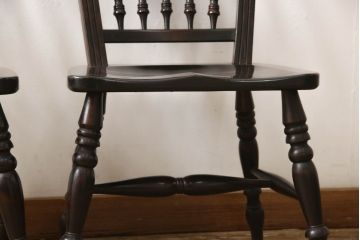 ビンテージ家具　松本民芸家具　クラシカルなダイニングづくりにぴったりの安川式スピンドルチェア2脚セット(板座チェア、ダイニングチェア、椅子、ヴィンテージ)(R-063471)