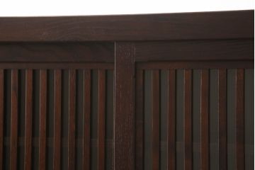 中古　民芸家具　欅(ケヤキ)材　上質な和の空間づくりに取り入れたいシックな水屋箪笥(収納棚、戸棚、食器棚、重ね戸棚、キャビネット)(R-063477)