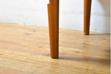イギリスビンテージ　チーク材　スリムな脚がおしゃれなサイドチェスト(サイドボード、引き出し、ヴィンテージ)(R-063489)