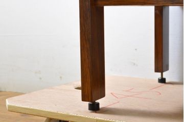 イギリスビンテージ　ローズウッド材　収納できる扉で使用中は開けっ放しOK!小引き出し付きのファイルキャビネット(収納棚、本棚、飾り棚、戸棚、垂直収納扉、ヴィンテージ)(R-063490)