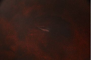 イギリスビンテージ　本革(レザー)　ラグジュアリーな雰囲気を高めるウイングバックソファ(ウィングバックソファ、3人掛けソファ、3P、チェスターフィールドソファ、アームソファ、ヴィンテージ)(R-063505)