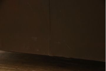 イギリスビンテージ　本革(レザー)　ラグジュアリーな大人の空間を演出するチェスターフィールドソファ(2人掛けソファ、2P、アームソファ、ヴィンテージ)(R-063506)