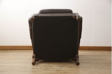 イギリスビンテージ　本革(レザー)　猫脚がお洒落!!上品な佇まいのウイングバックソファ(ウィングバックソファ、アームチェア、1人掛けソファ、1P、ヴィンテージ)(R-063507)
