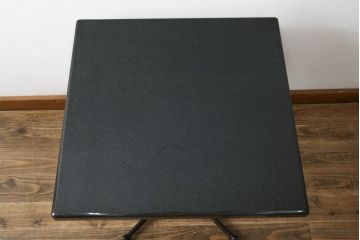 中古　特注　御影石　スタイリッシュでモダンな雰囲気漂うラウンジテーブル(サイドテーブル、コーヒーテーブル)(R-063515)