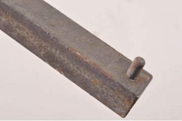 中古　特注　ビンテージ風ダメージ加工がお洒落!!ショップ風ディスプレイが楽しめる傾斜ハンガーラック4本セット(ポールハンガー、アンティーク風ハンガーラック、ディスプレイスタンド、店舗什器、ヴィンテージ風)(R-063524)