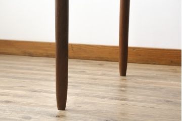デンマークビンテージ　北欧ヴィンテージ　チーク材　すっきりとした佇まいが魅力的なエクステンションテーブル(ダイニングテーブル、4人掛け、6人掛け、8人掛け、伸長式、食卓、作業台)(R-063542)