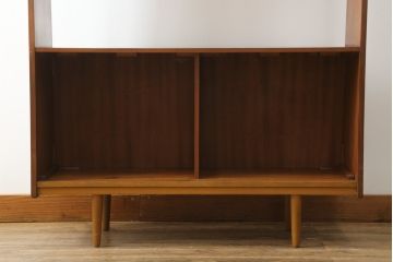デンマークビンテージ　シンプルでスッキリとしたデザインが北欧らしいルームディバイダー(テレビ台、テレビボード、飾り棚、キャビネット、収納棚、戸棚、オープンラック、間仕切り、ヴィンテージ)(R-063544)