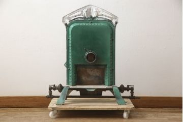 ジャンク品　和製アンティーク　グリーンカラーが空間のアクセントになるホーロー引きのガスストーブ(ホウロウ、琺瑯、暖炉、ヒーター、ディスプレイ)(R-063560)