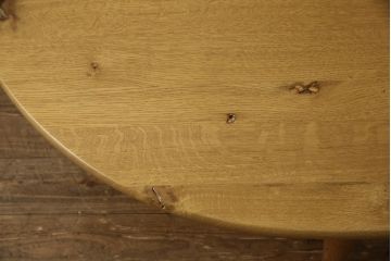 中古　飛騨産業　キツツキ　森のことば　ibukiシリーズ　丸みのあるデザインが可愛らしいリビングテーブル(センターテーブル、ローテーブル)(定価105,600円)(R-063562)