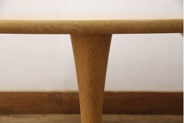 中古　飛騨産業　キツツキ　森のことば　ibukiシリーズ　丸みのあるデザインが可愛らしいリビングテーブル(センターテーブル、ローテーブル)(定価105,600円)(R-063562)