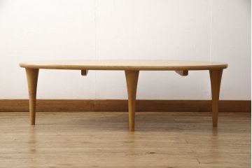 中古　飛騨産業　キツツキ　森のことば　ibukiシリーズ　丸みのあるデザインが可愛らしいリビングテーブル(センターテーブル、ローテーブル)(定価105,600円)(R-063562)