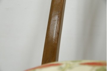 イギリスビンテージ　nathan(ネイサン)社　ビーチ材　エレガントなデザインのファブリックがお洒落!!品のある佇まいが目を惹くダイニングチェア　(R-063573)