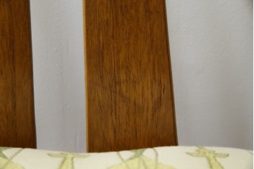 イギリスビンテージ　nathan(ネイサン)社　ビーチ材　エレガントなデザインのファブリックがお洒落!!品のある佇まいが目を惹くダイニングチェア　(R-063573)