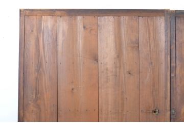 アンティーク建具　木の温かな色合いが魅力の板戸2枚セット(雨戸、帯戸、引き戸)(R-063574)