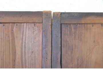 アンティーク建具　木の温かな色合いが魅力の板戸2枚セット(雨戸、帯戸、引き戸)(R-063574)