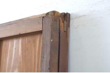 アンティーク建具　木の温かな色合いが魅力の板戸2枚セット(雨戸、帯戸、引き戸)(R-063574)