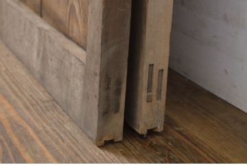 アンティーク建具　趣ある木味が魅力のガラス戸2枚セット(引き戸)(R-063584)