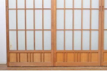 昭和レトロ　上品な和の空間づくりにおすすめのガラス入り格子戸4枚セット(建具、格子戸、引き戸、ガラス戸)(R-063587)