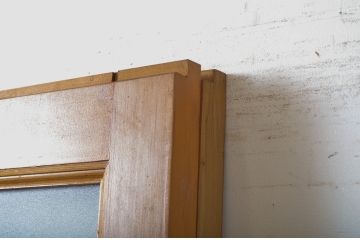 昭和レトロ　ヒノキ(檜)材　昭和の懐かしい雰囲気のあるレトロなガラス戸2枚セット(建具、引き戸)(R-063588)