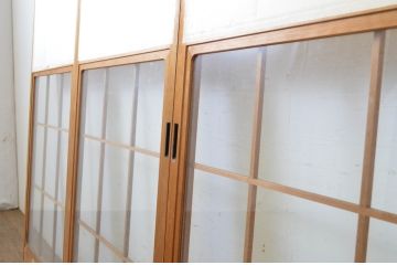 昭和レトロ　どこか懐かしい雰囲気漂うレトロな幅狭雪見障子戸4枚セット(建具、擦り上げ障子戸、擦上障子戸、引き戸)(R-063589)