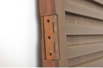 アンティーク建具　細かな横桟が魅力的な舞良戸の扉1枚(ドア、木製扉、玄関ドア)(R-063591)