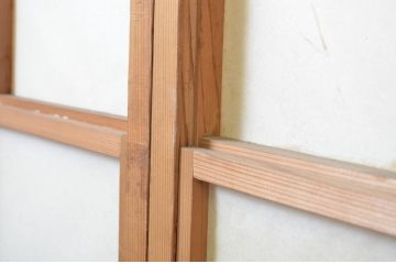 アンティーク建具　レトロな雰囲気を醸し出す雪見障子戸4枚セット(擦り上げ障子戸、擦上障子戸、引き戸)(R-063593)