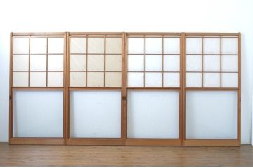アンティーク建具　レトロな雰囲気を醸し出す雪見障子戸4枚セット(擦り上げ障子戸、擦上障子戸、引き戸)(R-063593)