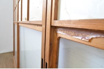 アンティーク建具　レトロな雰囲気を醸し出す雪見障子戸4枚セット(擦り上げ障子戸、擦上障子戸、引き戸)(R-063593)