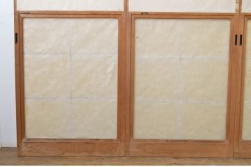 アンティーク建具　どこかレトロな雰囲気を感じさせる幅狭雪見障子戸4枚セット(擦り上げ障子戸、擦上障子戸、引き戸)(R-063595)