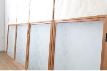 アンティーク建具　どこかレトロな雰囲気を感じさせる幅狭雪見障子戸4枚セット(擦り上げ障子戸、擦上障子戸、引き戸)(R-063595)
