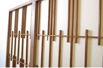 アンティーク建具　変わり型　個性的なデザインが目を惹く幅狭障子戸2枚セット(引き戸)(R-063596)