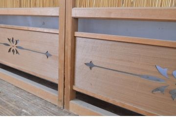 アンティーク建具　透かし彫りがおしゃれな幅狭夏戸4枚セット(簾戸、御簾戸、簀戸、葭戸、夏障子、すど、引き戸)(R-063598)