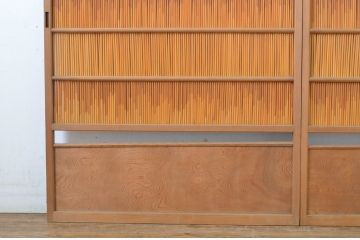 アンティーク建具　波打つようなきれいな木目が目を惹く夏戸2枚セット(簾戸、御簾戸、簀戸、葭戸、夏障子、引き戸、すど)(R-063599)