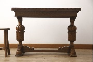 アンティーク家具　イギリスアンティーク　オーク材　ブルボーズレッグが目を惹くドローリーフテーブル(エクステンションテーブル、ダイニングテーブル、食卓、2人掛け、4人掛け、6人掛け)(R-063604)