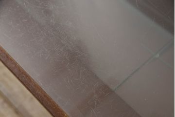 イギリスアンティーク　マホガニー材　レトロな雰囲気漂うカウンターガラスケース(ショーケース、Gケース、陳列棚、飾り棚、店舗什器)(R-063608)
