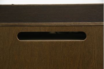 中古　カリモク家具(karimoku)　domani(ドマーニ)　QUEENS LIFE(クイーンズライフ)　クラシカルなデザインが魅力的なコーナーキャビネット(食器棚、キュリオケース、飾り棚、収納棚)(定価約35万円)(R-063610)