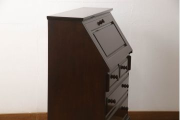中古　松本民芸家具　805型　気品溢れる佇まいが魅力的なライティングビューロー(簿記机、在宅ワーク、在宅用ワークデスク、机、在宅用引き出し)(R-063662)