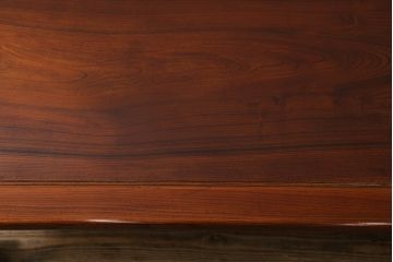 中古　美品　松本民芸家具　欅(ケヤキ)材　通商産業大臣指定伝統的工芸品　上質な和の空間を演出する中落茶布台(ローテーブル、センターテーブル、ちゃぶ台、座卓)(定価約70万円)(R-063665)