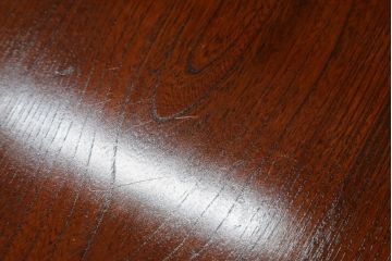 中古　美品　松本民芸家具　欅(ケヤキ)材　通商産業大臣指定伝統的工芸品　上質な和の空間を演出する中落茶布台(ローテーブル、センターテーブル、ちゃぶ台、座卓)(定価約70万円)(R-063665)