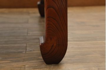 中古　美品　松本民芸家具　欅(ケヤキ)材　通商産業大臣指定伝統的工芸品　上質な和の空間を演出する中落茶布台(ローテーブル、センターテーブル、ちゃぶ台、座卓)(定価約70万円)(R-063665)